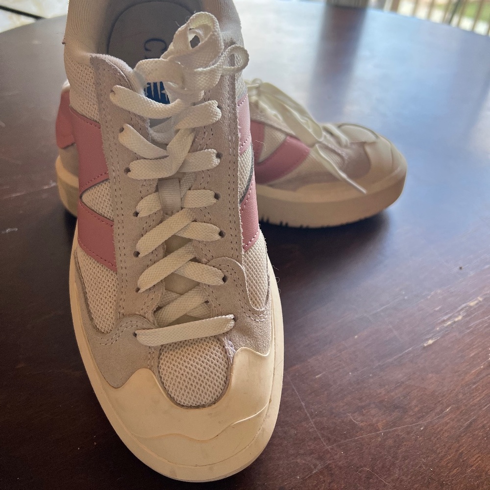 NB Shoes
